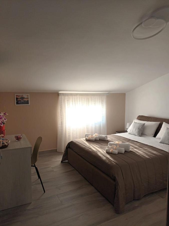 B&B Carpe Diem Caserta Eksteriør bilde